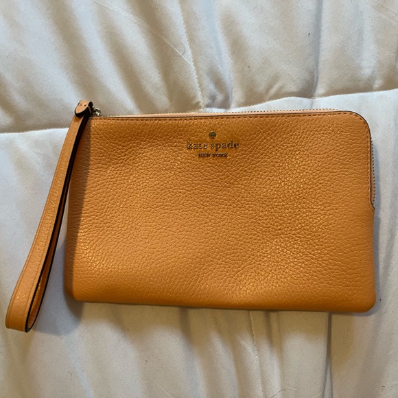 Kate Spade Coral Clutch - Picture 1 of 3